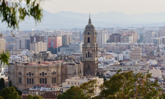 Find frem til de billigste afbudsrejser til Malaga